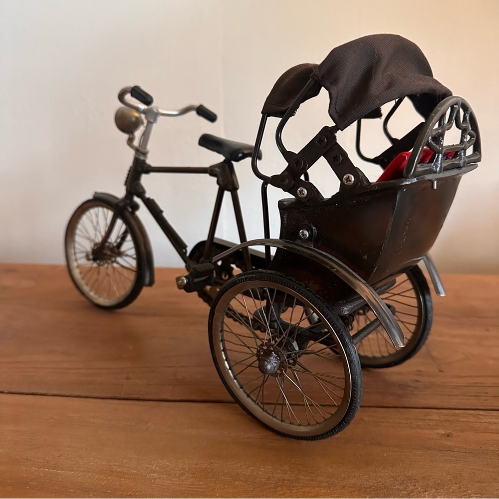 Handmade Rickshaw Tricycle - Picture 3 of 4